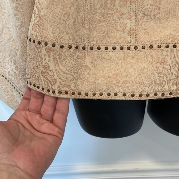 C CONCEPT Leather Jacket Tan with Paisley Rose Gold Design Size 8 - Picture 5 of 8